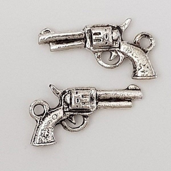 Charm revolver pistol N&deg;02 Silver