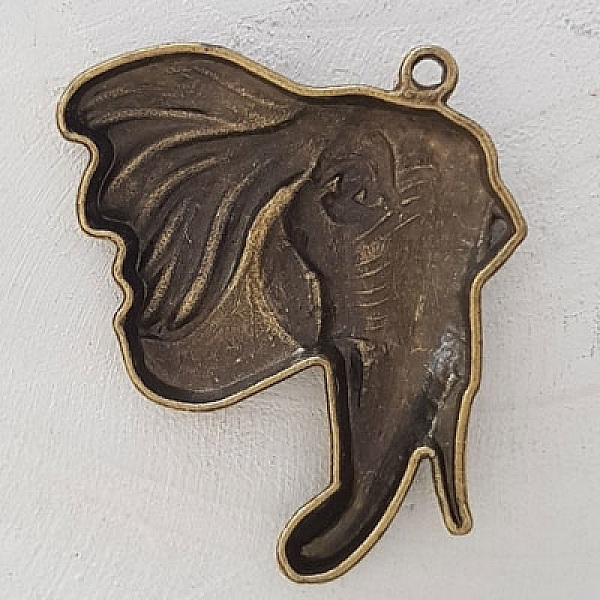Elefant charm N&deg;07