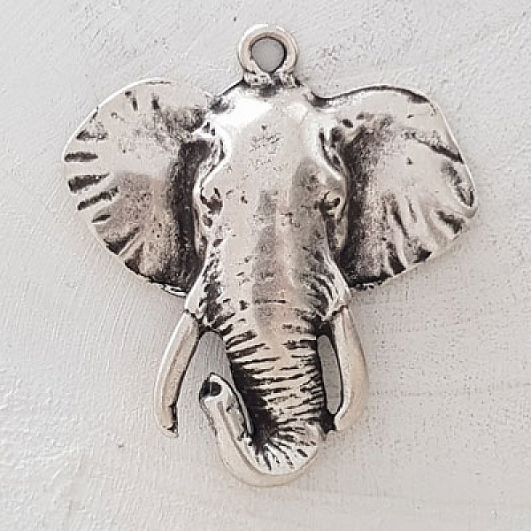 Elefant charm N&deg;08