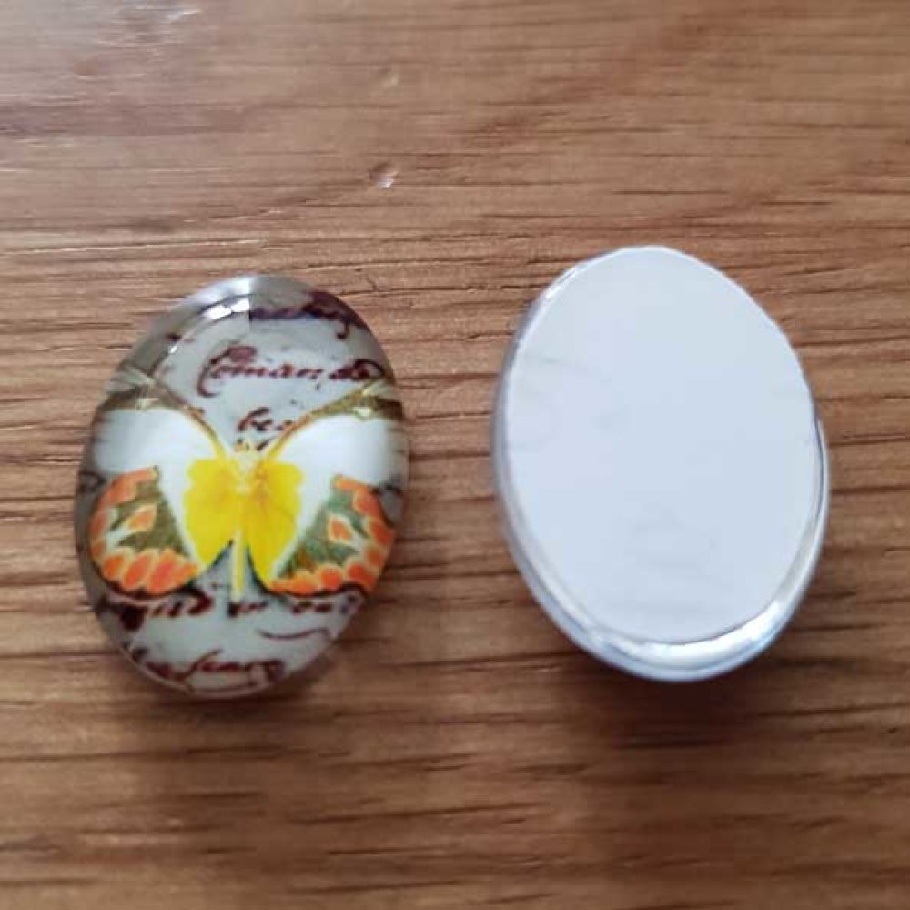Cabochon oval 13 x 18 mm fjäril N°04