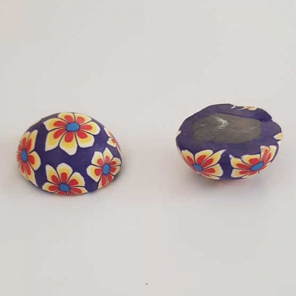 Cabochon p&acirc;te polym&egrave;re 20 mm Fleur Violet N&deg;04