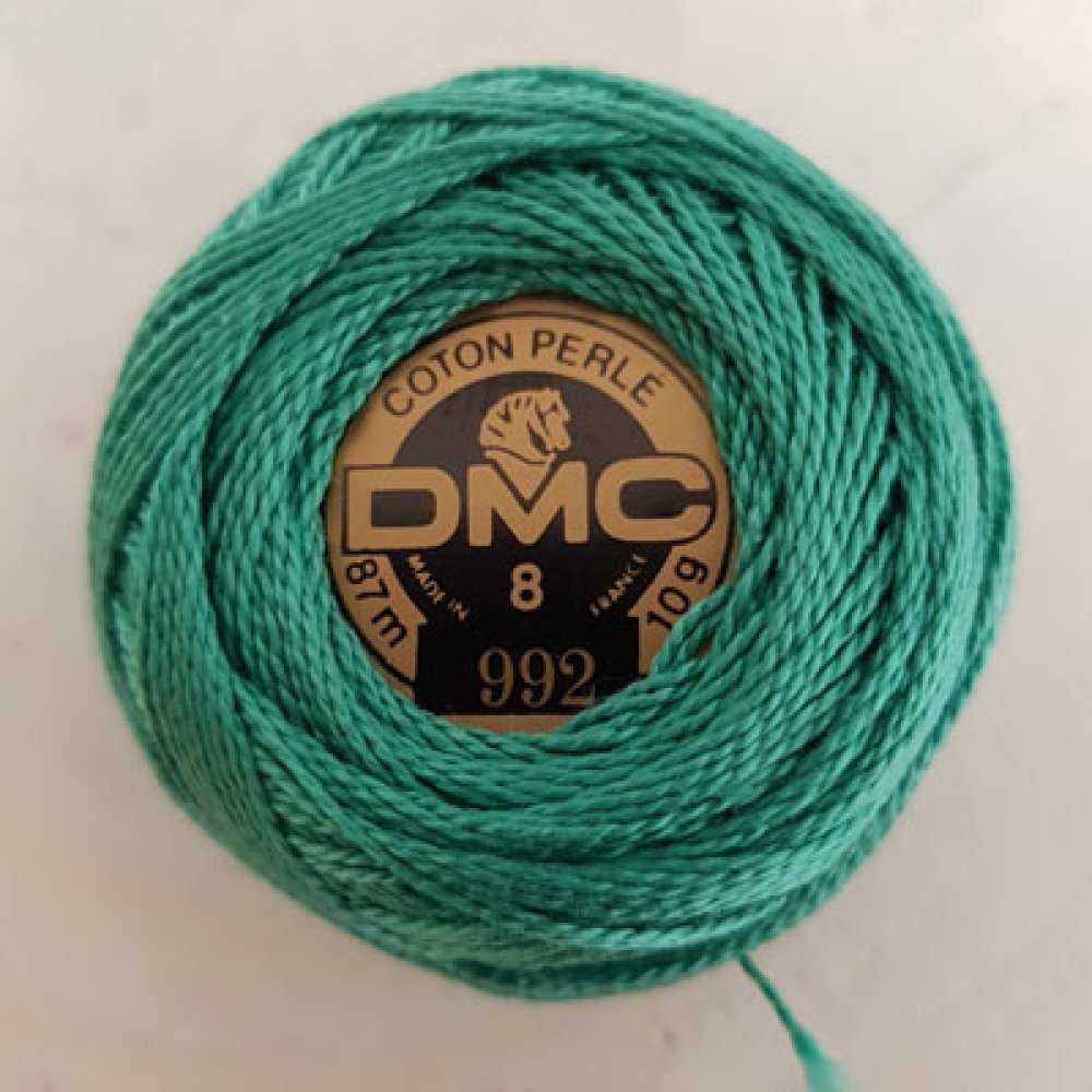 Broderi bomullspärlor på en spole, DMC nr 8 - 10 g