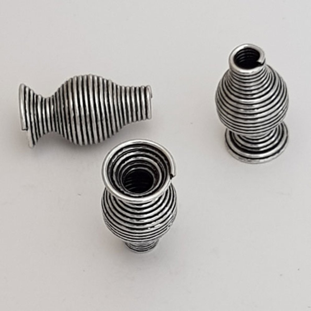 Spiralkonuskopp N°10 åldrat silver.