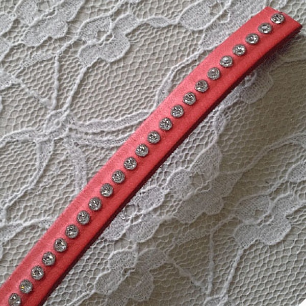 B-Corail l&auml;der 10 mm Swarovski strass per 20 cm
