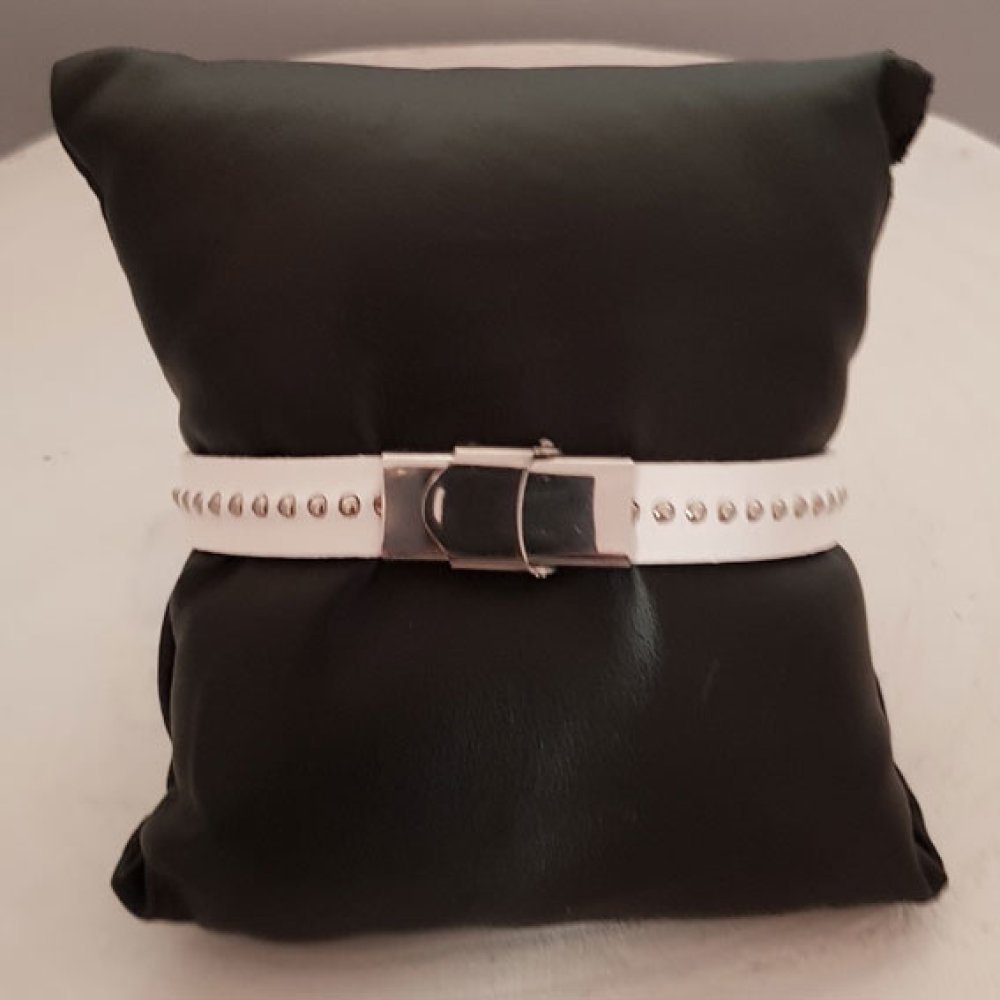 Läder 10 mm Ball Sand med nickelfri kedja per 20 cm