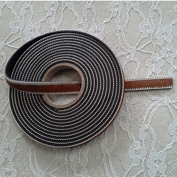 Brunt platt kalvl&auml;der 10 mm med 20 cm skinn och kedja