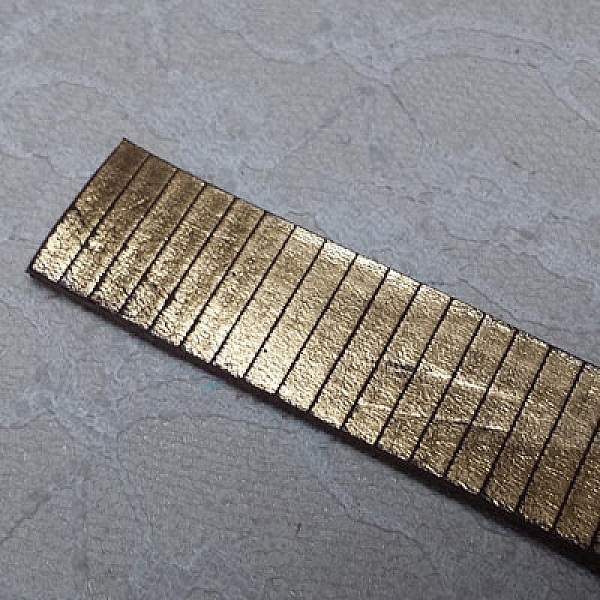 Guld Rektangel L&auml;der 20 mm x 20 cm