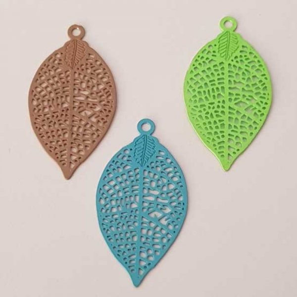 Estampe N&deg;13 Feuille 28 mm Lot 3 pi&egrave;ces