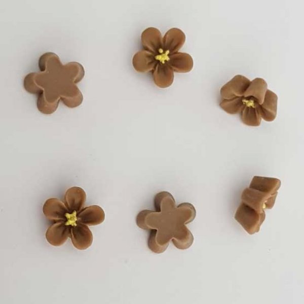 Fleur Synth&eacute;tique 12 mm N&deg;01-Marron