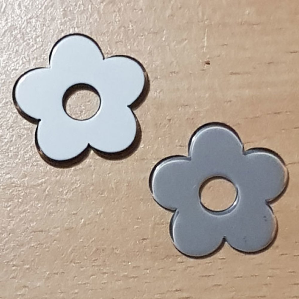 Syntetisk blomma 27 mm grå