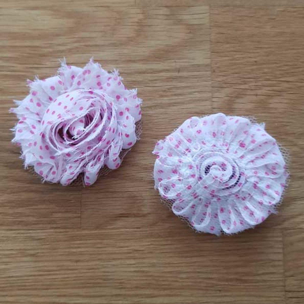 Blommor av fransigt tyg nr 23