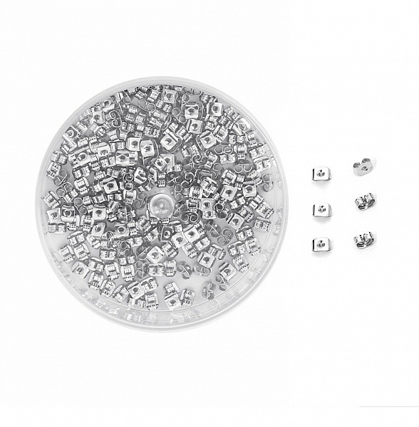 Parti med 200 nr 04 &ouml;rh&auml;ngespetsar (100 par).