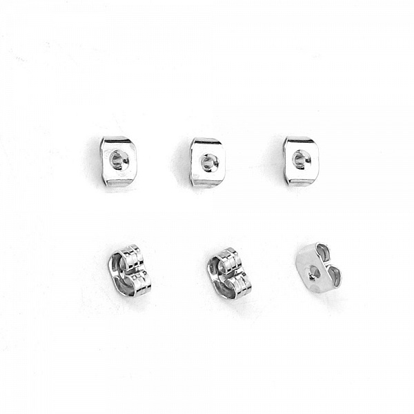 Parti med 200 nr 04 &ouml;rh&auml;ngespetsar (100 par).