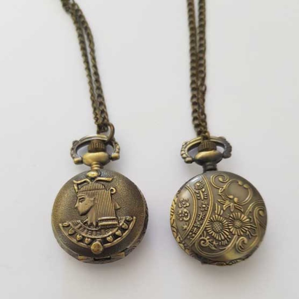 Antik brons Egypten Gusset Watch med kedja