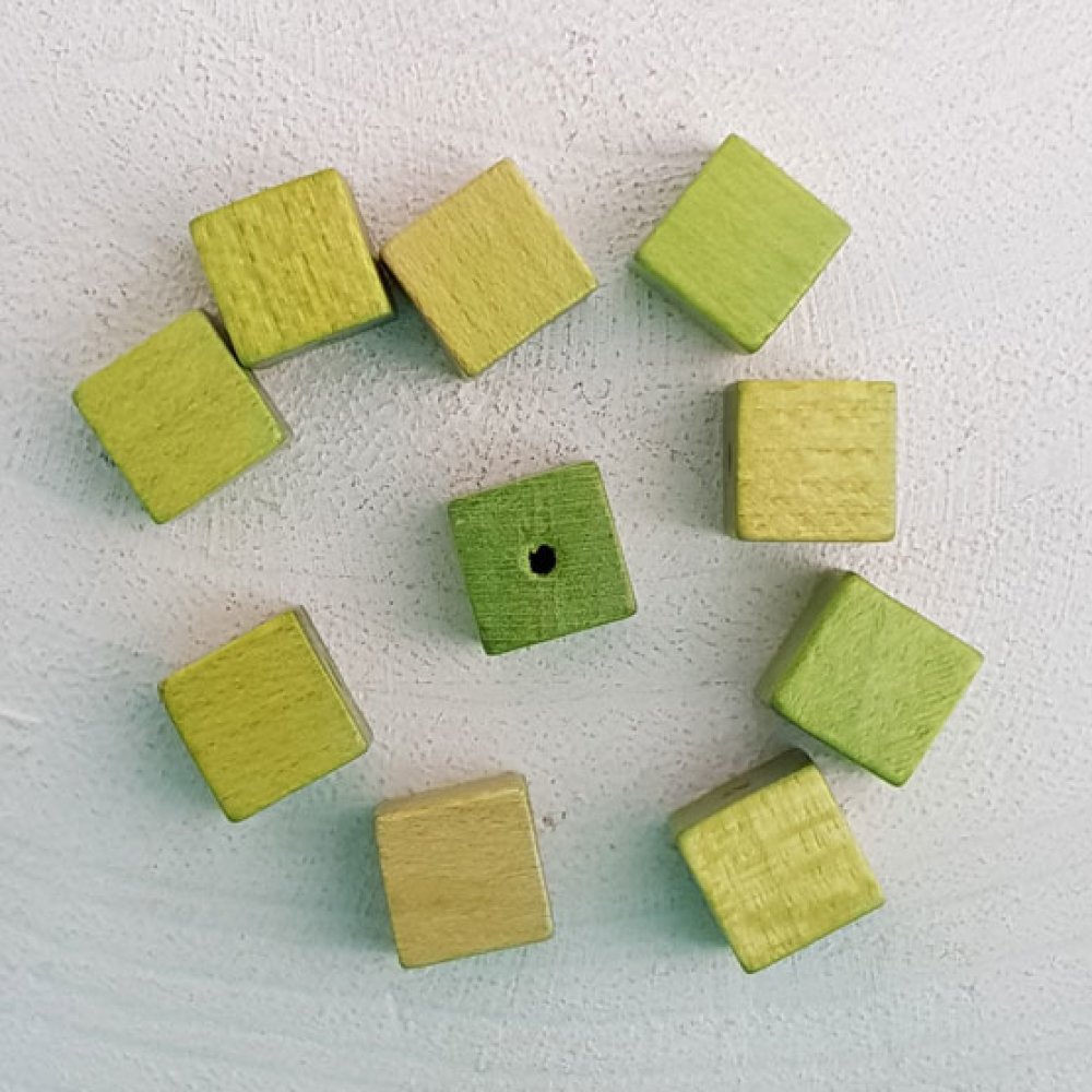 Träpärla Cube / Square 10 mm Grön