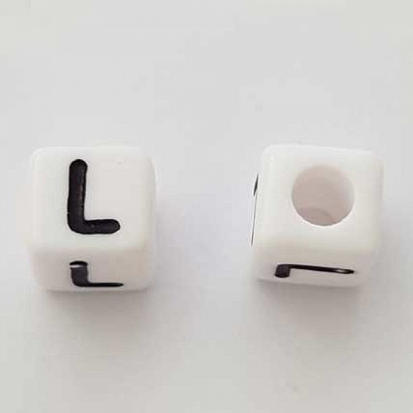 Perle Carr&eacute; Lettre L Blanc Noir 8mm