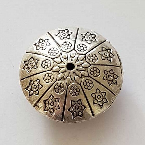 Perle divers en m&eacute;tal argent&eacute; 028 argent