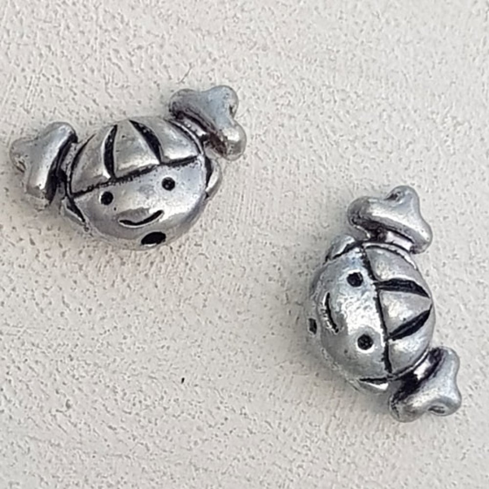 Metallpärla Girl 3D silver N°01