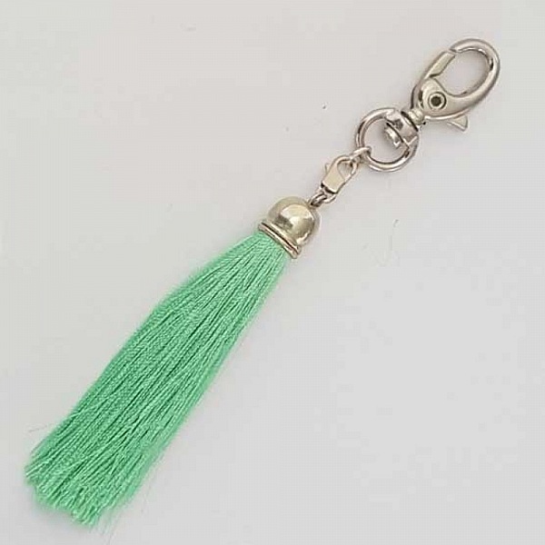 Pompon Mousqueton 70 mm N&deg;05