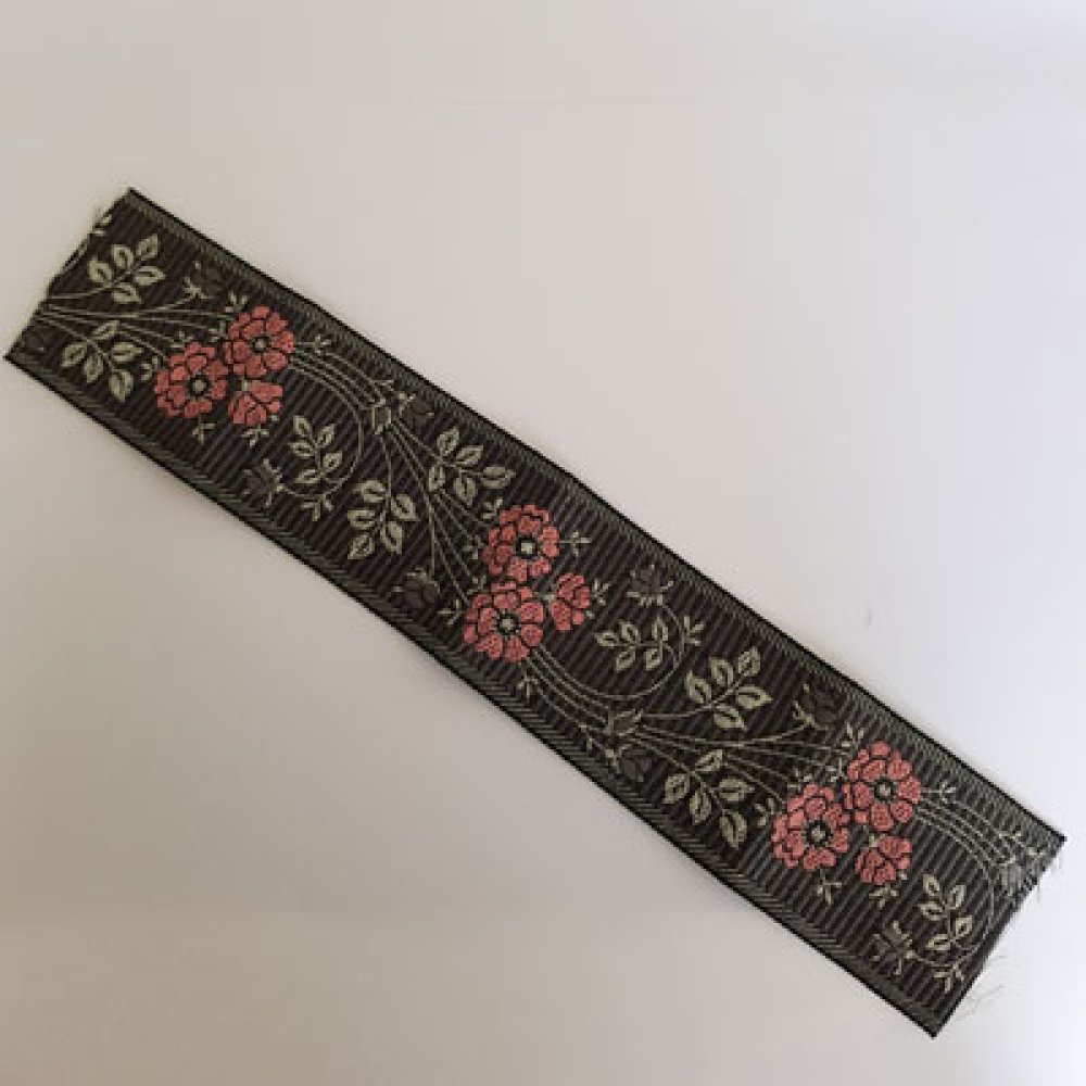 Fancy band N°001 på 22 cm.