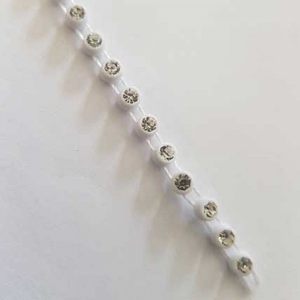 Ruban de strass en cristal de 4 mm au m&egrave;tre Blanc