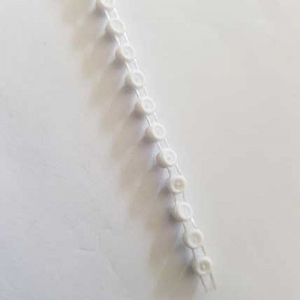 Ruban de strass en cristal de 4 mm au m&egrave;tre Blanc