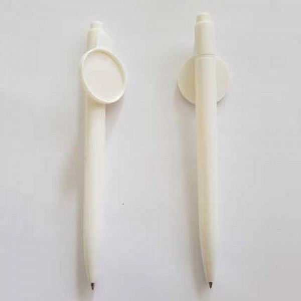 Vit penna med 25 mm kapsylh&aring;llare