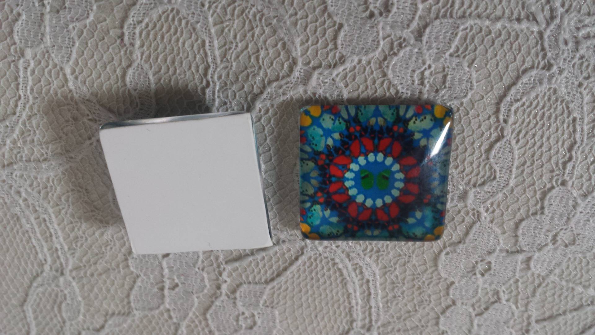 fyrkantig glascabochon 25mm 037 
