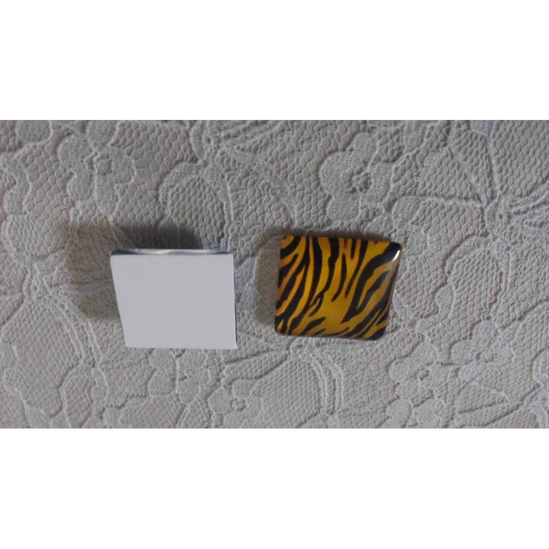 glas fyrkantig cabochon 25mm 032 