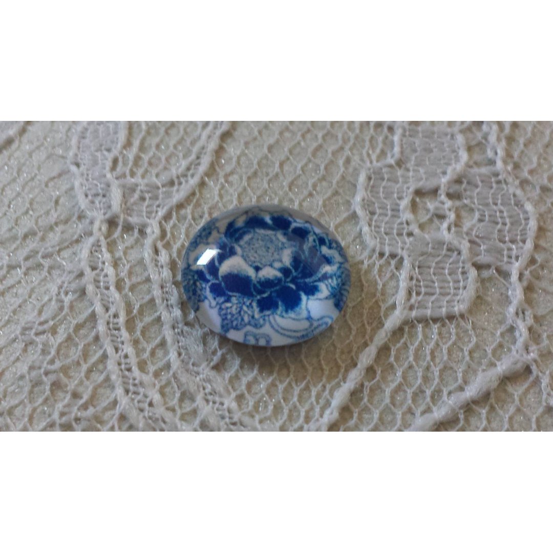 glas cabochon rund 12mm blå blomma 034 