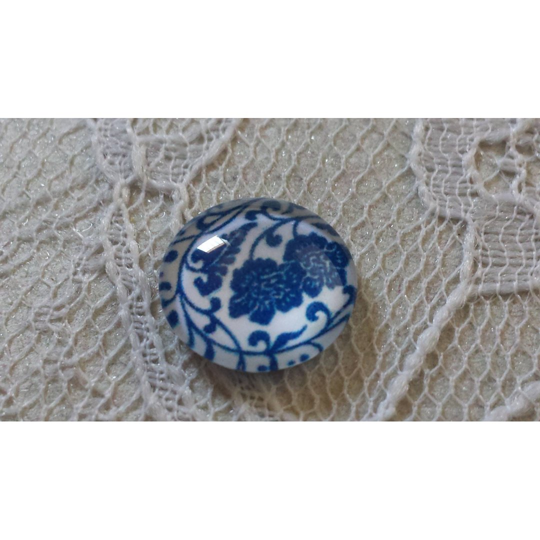 glas cabochon rund 12mm blå blomma 028 