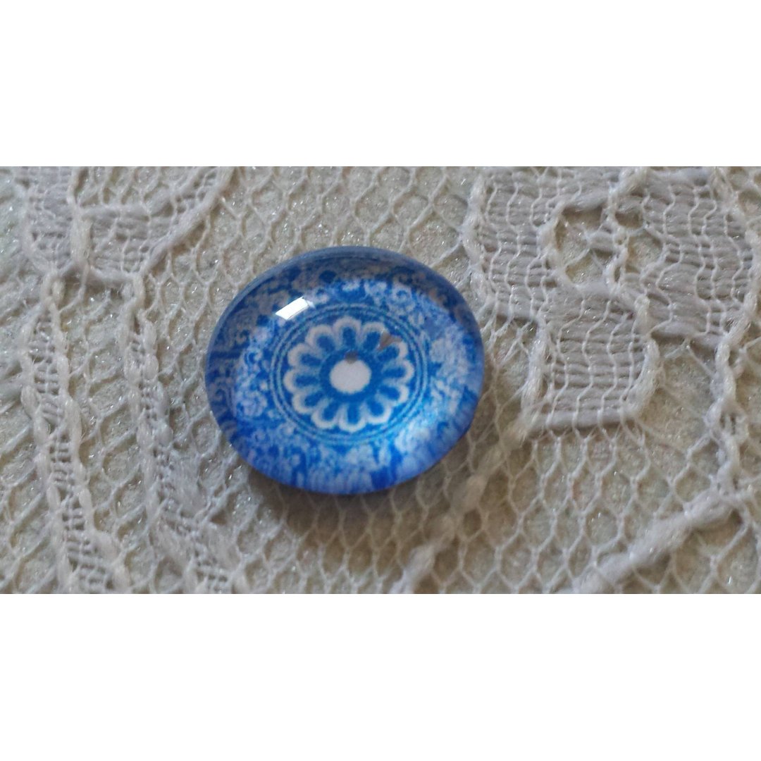 glas cabochon rund 12mm blå blomma 026 