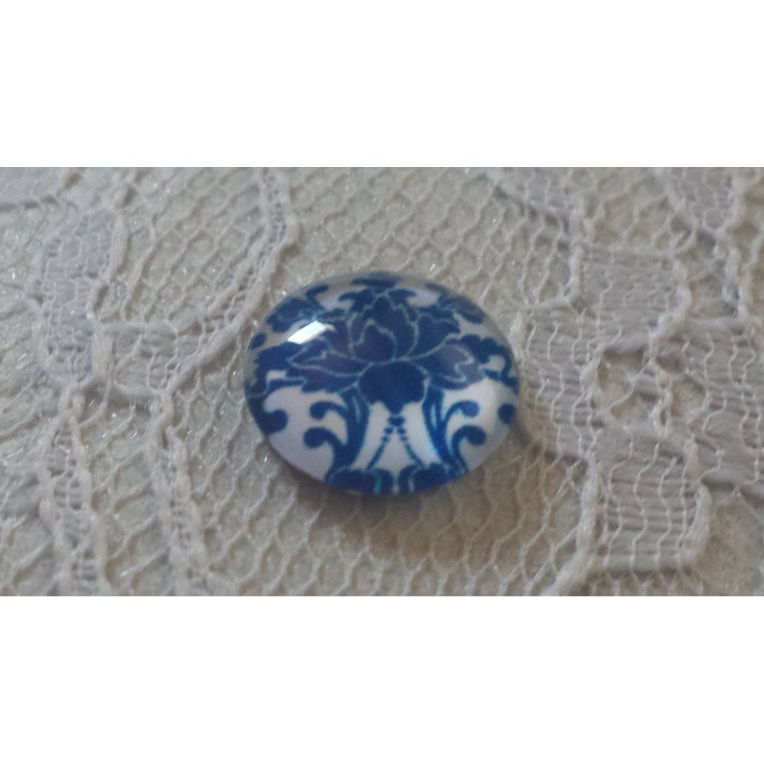 glas cabochon rund 12mm blå blomma 024 