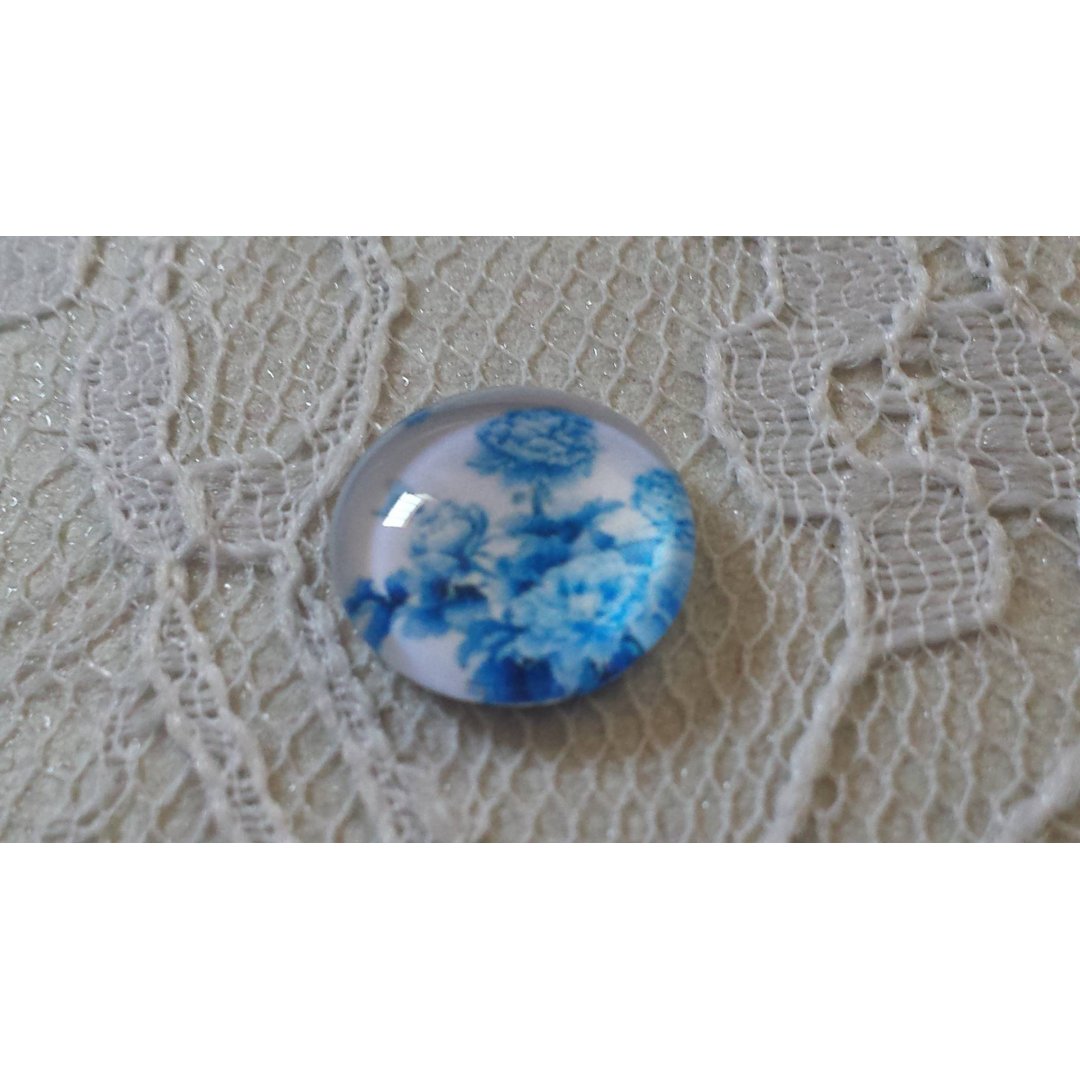 glas cabochon rund 12mm blå blomma 016 