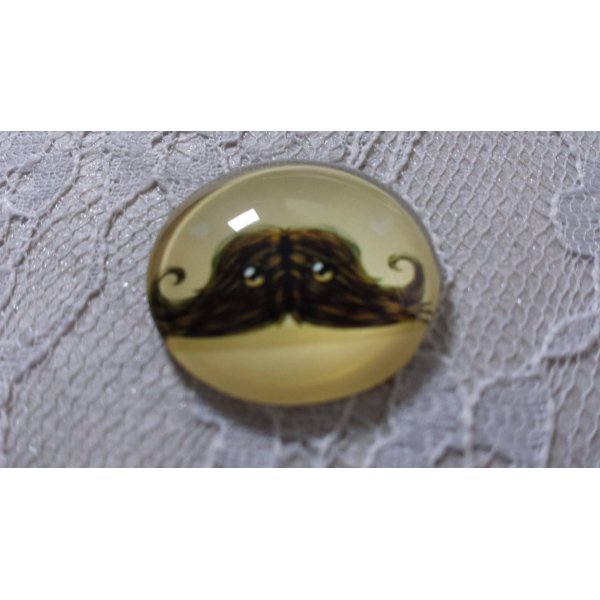 glas cabochon rund 25mm mustasch 032 