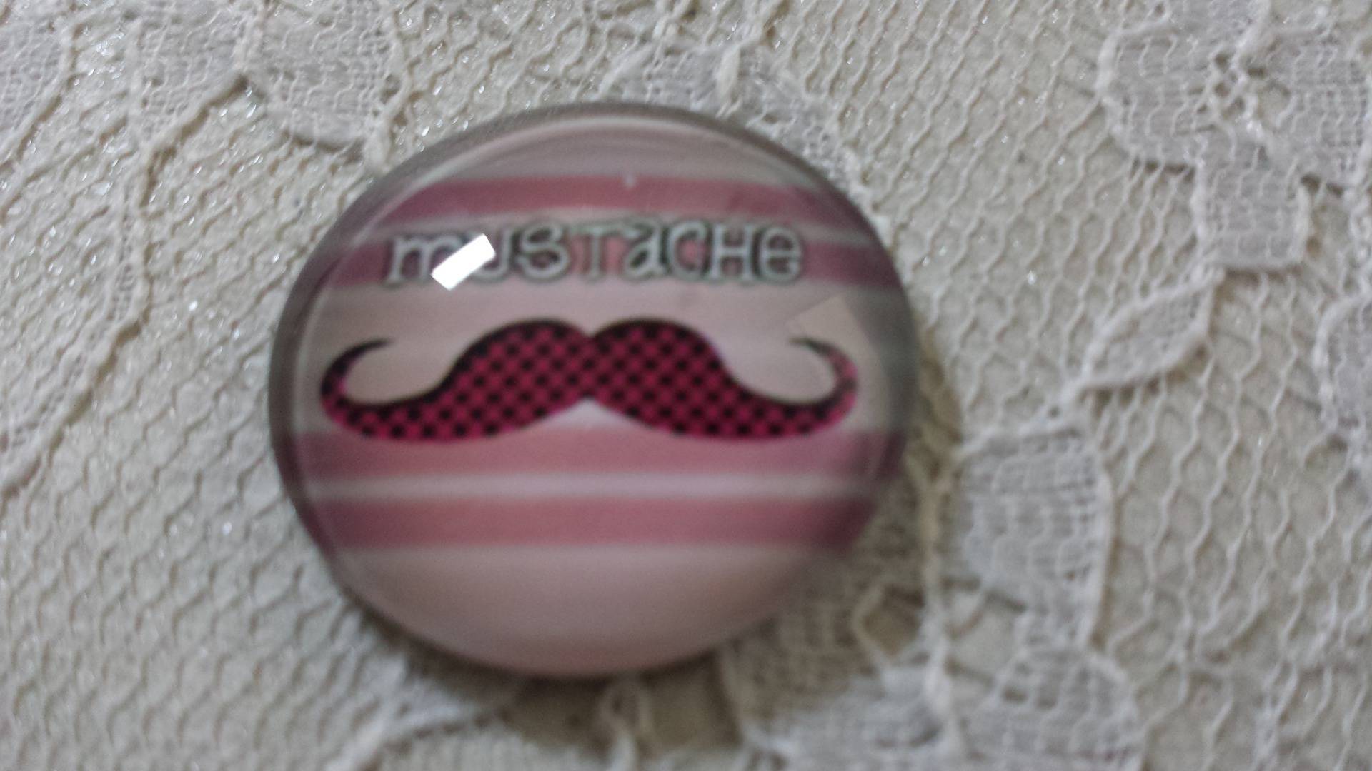 glas cabochon rund 25mm mustasch 027 