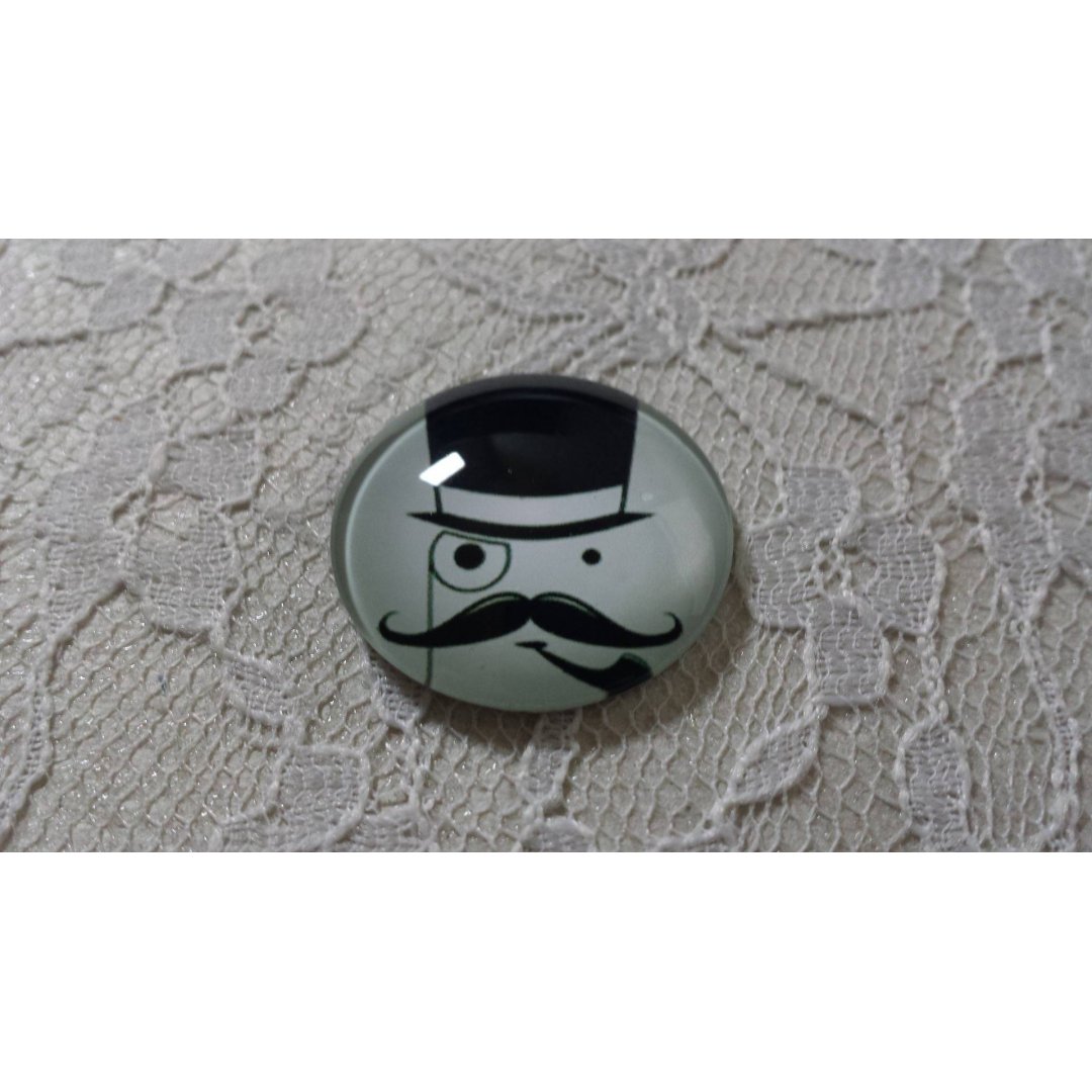glas cabochon rund 25mm mustasch 017 