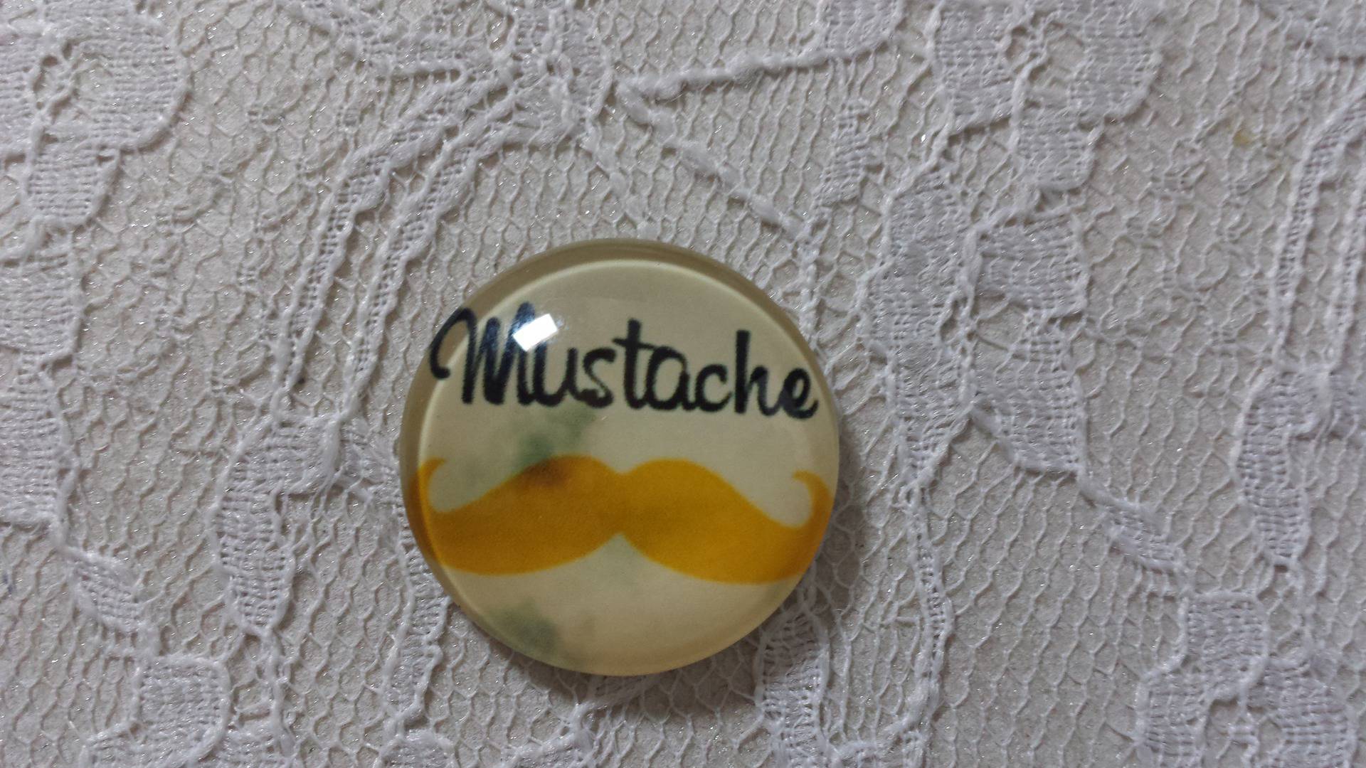 glas cabochon rund 25mm mustasch 008 