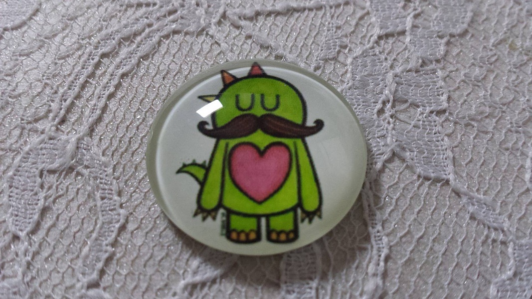 glas cabochon rund 25mm mustasch 007 