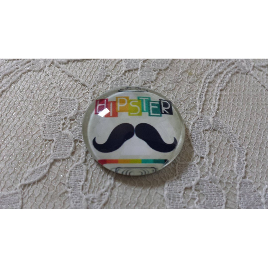 glas cabochon rund 25mm mustasch 003 