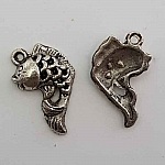Fisk charm N°01