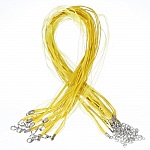 Halsband med organzaband N°05 och vaxat snöre