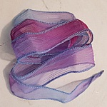 Handfärgat rayonband nr 04