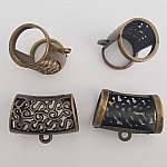 2 halsduksslingor N°59