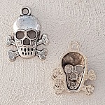 Skull och korsben charm N°05