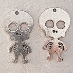 Skull och korsben charm N°08