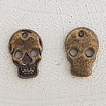 Skull och korsben charm N°17