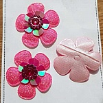 Set med 3 blommor 5 kronblad Fushia Fabrics