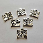 Charm väska N°26 resväska Silver