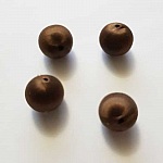 Vävda trådpärlor 15 mm brun